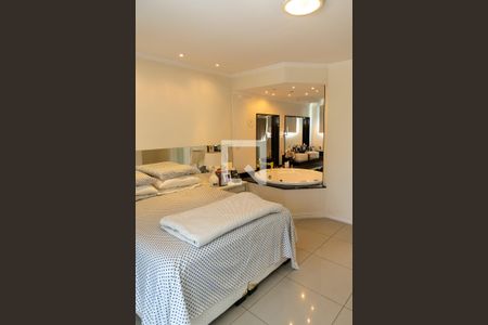 Casa à venda com 450m², 4 quartos e 4 vagasQuarto Suíte 1