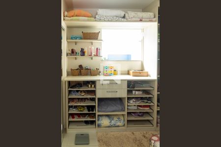 Casa à venda com 450m², 4 quartos e 4 vagasCloset da suíte 1