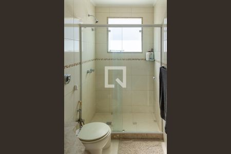 Casa à venda com 450m², 4 quartos e 4 vagasBanheiro Suite 2