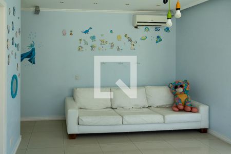 Casa à venda com 450m², 4 quartos e 4 vagasQuarto Suite 3