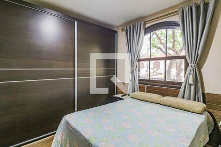 Quarto 01 de casa de condomínio para alugar com 2 quartos, 79m² em Jardim Luísa, São Paulo