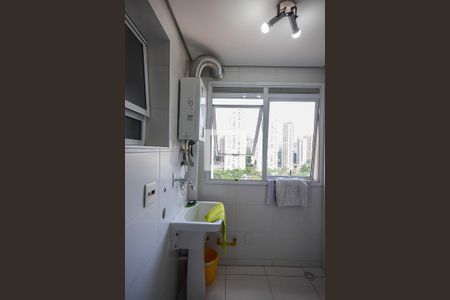 Apartamento para alugar com 81m², 2 quartos e 2 vagasÁrea de serviço