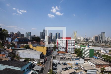 Apartamento para alugar com 81m², 2 quartos e 2 vagasVista da suíte 2