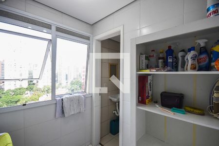 Apartamento para alugar com 81m², 2 quartos e 2 vagasÁrea de serviço
