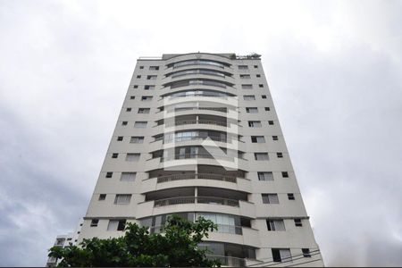 Apartamento para alugar com 81m², 2 quartos e 2 vagasFachada