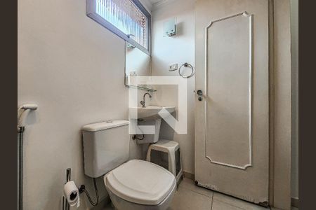 Apartamento para alugar com 157m², 3 quartos e 2 vagasBanheiro