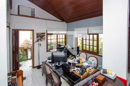 Sala 1 de casa de condomínio à venda com 7 quartos, 410m² em Camboinhas, Niterói