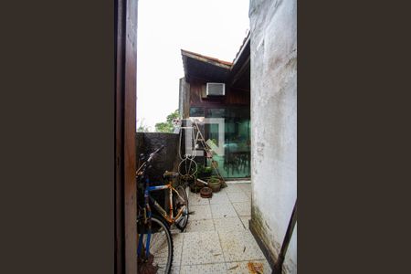 Casa de condomínio à venda com 410m², 7 quartos e 3 vagasQuintal