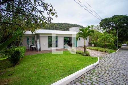 Casa de condomínio à venda com 410m², 7 quartos e 3 vagasÁrea comum - Salão de festas