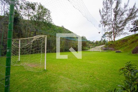 Casa de condomínio à venda com 410m², 7 quartos e 3 vagasÁrea comum - Campo de futebol