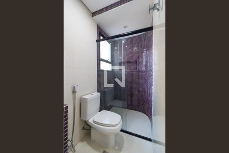 Apartamento à venda com 90m², 2 quartos e 1 vaga Apartamento à venda com 90m², 2 quartos e 1 vagaBanheiro da Suíte