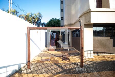 Apartamento à venda com 90m², 2 quartos e 1 vaga Apartamento à venda com 90m², 2 quartos e 1 vagaÁrea comum - Playground