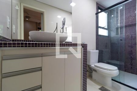 Apartamento à venda com 90m², 2 quartos e 1 vaga Apartamento à venda com 90m², 2 quartos e 1 vagaBanheiro da Suíte