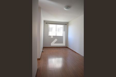 Sala de apartamento para alugar com 2 quartos, 49m² em Campo Comprido, Curitiba