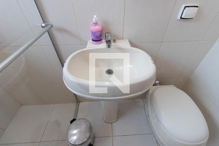 Casa à venda com 250m², 4 quartos e 4 vagas Casa à venda com 250m², 4 quartos e 4 vagasBanheiro do Quarto 1