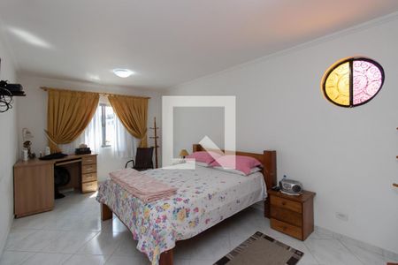 Quarto 1 de casa à venda com 4 quartos, 250m² em Vila Mazzei, São Paulo