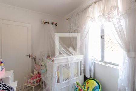 Casa à venda com 250m², 4 quartos e 4 vagas Casa à venda com 250m², 4 quartos e 4 vagasQuarto 2