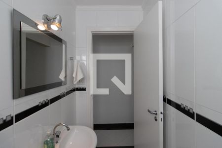 Lavabo de casa à venda com 4 quartos, 250m² em Vila Mazzei, São Paulo