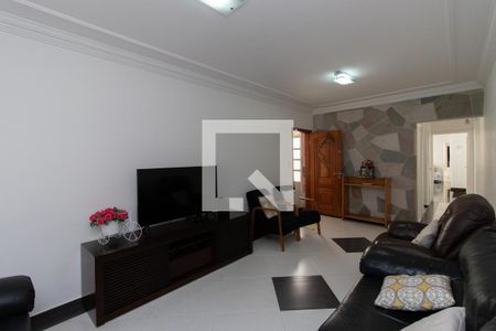 Sala de casa à venda com 4 quartos, 250m² em Vila Mazzei, São Paulo