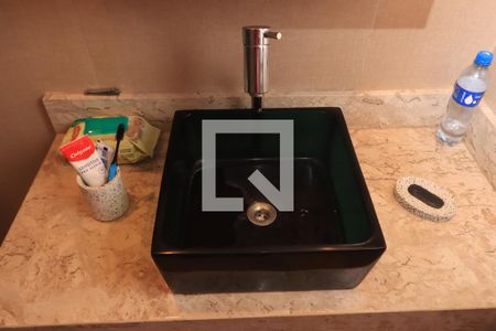 Casa à venda com 184m², 4 quartos e 3 vagasBanheiro da Suíte 4