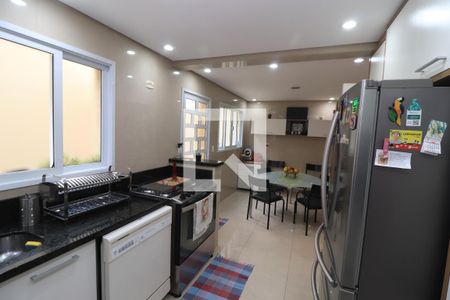 Casa à venda com 184m², 4 quartos e 3 vagasCozinha