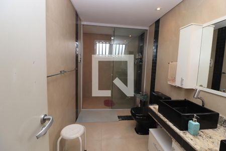 Casa à venda com 184m², 4 quartos e 3 vagasBanheiro da Suíte