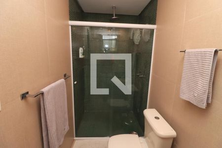 Casa à venda com 184m², 4 quartos e 3 vagasBanheiro da Suíte 4