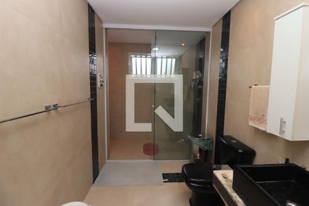 Casa à venda com 184m², 4 quartos e 3 vagasBanheiro da Suíte