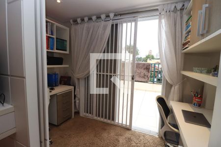 Casa à venda com 184m², 4 quartos e 3 vagasQuarto Suíte