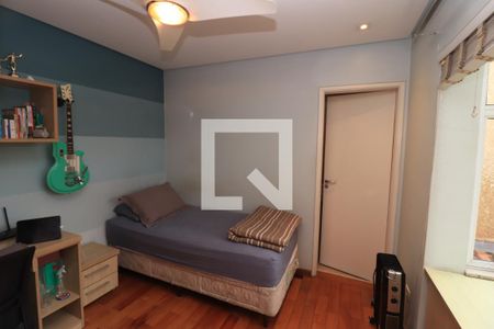 Casa à venda com 184m², 4 quartos e 3 vagasQuarto 4 - Suíte