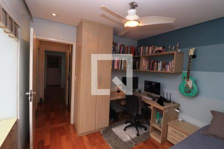 Casa à venda com 184m², 4 quartos e 3 vagasQuarto 4 - Suíte