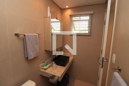 Casa à venda com 184m², 4 quartos e 3 vagasBanheiro da Suíte 4