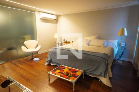 Apartamento para alugar com 230m², 1 quarto e 4 vagasQuarto 