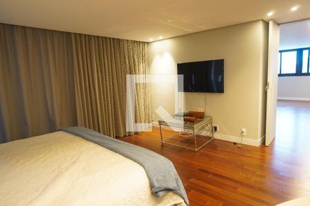 Apartamento para alugar com 230m², 1 quarto e 4 vagasQuarto 