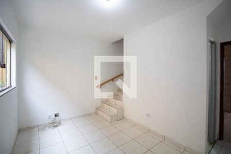 Casa de condomínio à venda com 60m², 2 quartos e 1 vaga Casa de condomínio à venda com 60m², 2 quartos e 1 vagaSala
