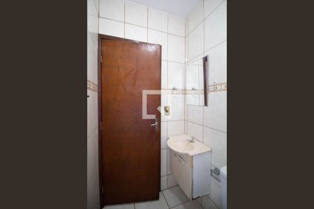 Casa de condomínio à venda com 60m², 2 quartos e 1 vaga Casa de condomínio à venda com 60m², 2 quartos e 1 vagaBanheiro