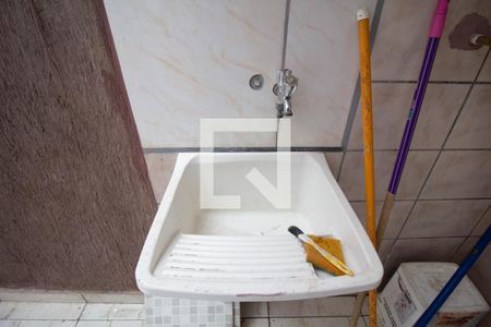Casa de condomínio à venda com 60m², 2 quartos e 1 vaga Casa de condomínio à venda com 60m², 2 quartos e 1 vagaÁrea de Serviço
