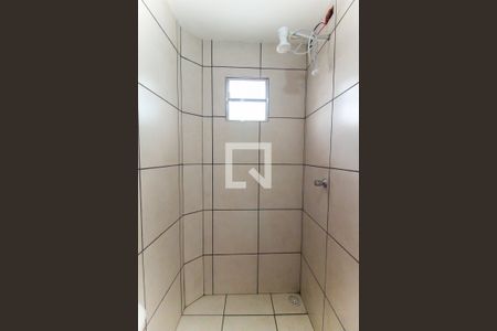 Banheiro de casa para alugar com 1 quarto, 25m² em Vila Campanela, São Paulo