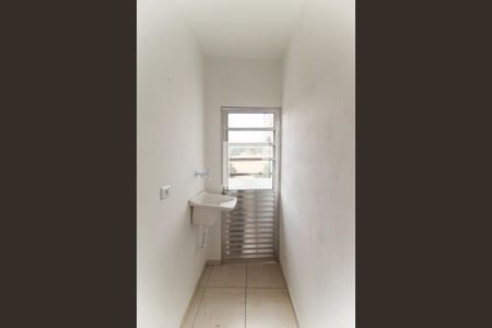 Casa para alugar com 25m², 1 quarto e sem vaga Casa para alugar com 25m², 1 quarto e sem vagaÁrea de Serviço