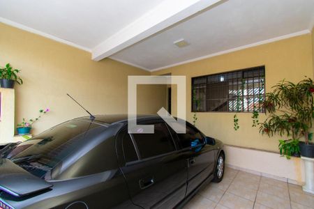 Casa à venda com 150m², 4 quartos e 2 vagas Casa à venda com 150m², 4 quartos e 2 vagasGaragem