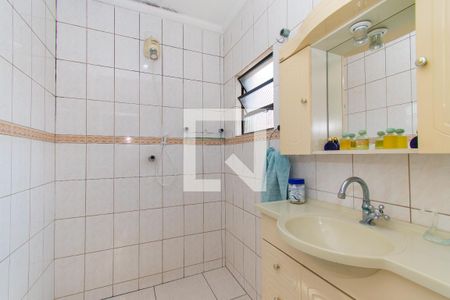 Casa à venda com 150m², 4 quartos e 2 vagas Casa à venda com 150m², 4 quartos e 2 vagasBanheiro da Suíte