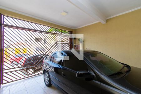 Casa à venda com 150m², 4 quartos e 2 vagas Casa à venda com 150m², 4 quartos e 2 vagasGaragem