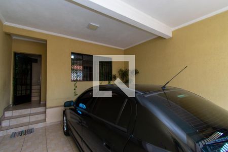 Casa à venda com 150m², 4 quartos e 2 vagas Casa à venda com 150m², 4 quartos e 2 vagasGaragem