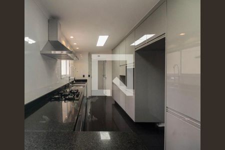 Apartamento à venda com 180m², 4 quartos e 3 vagas