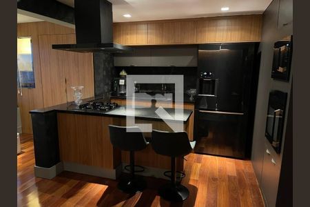 Apartamento à venda com 2 quartos, 123m² em Brás, São Paulo