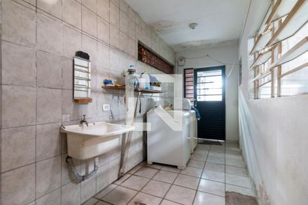 Casa à venda com 250m², 3 quartos e 3 vagasÁrea de Serviço