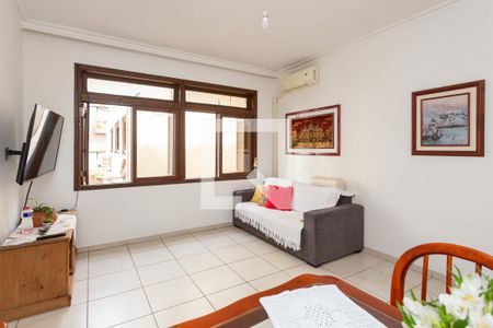 Sala de apartamento à venda com 3 quartos, 90m² em Rio Branco, Porto Alegre