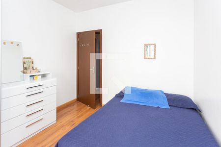 Quarto 1 de apartamento à venda com 3 quartos, 90m² em Rio Branco, Porto Alegre