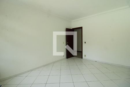 Casa de condomínio à venda com 250m², 3 quartos e 3 vagasQuarto 3