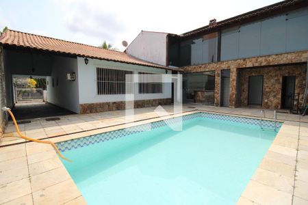 Casa de condomínio à venda com 250m², 3 quartos e 3 vagasÁrea Externa